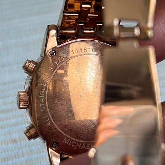 Michael Kors Pink and Gold Chronograph Watch - Picture 13 of 13